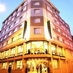 Helgon - Pyrenees Hotel Lourdes