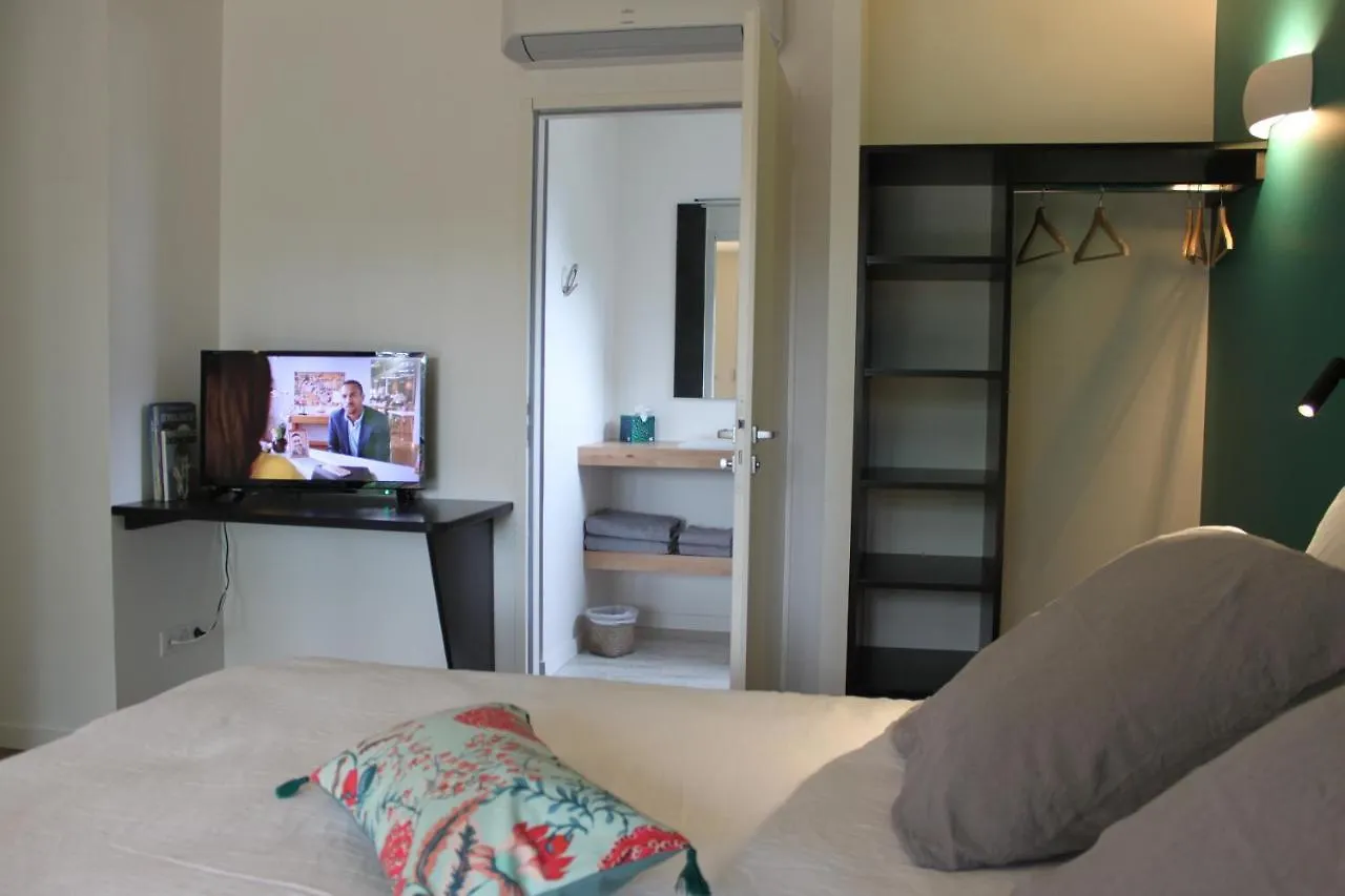 Bed & Breakfast Bread Et Couette Bed and Breakfast Lyon