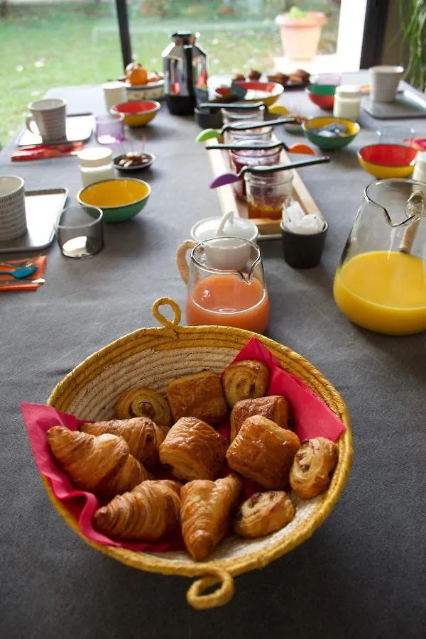 Bread Et Couette Bed and Breakfast Lyon 0*,  Frankrike